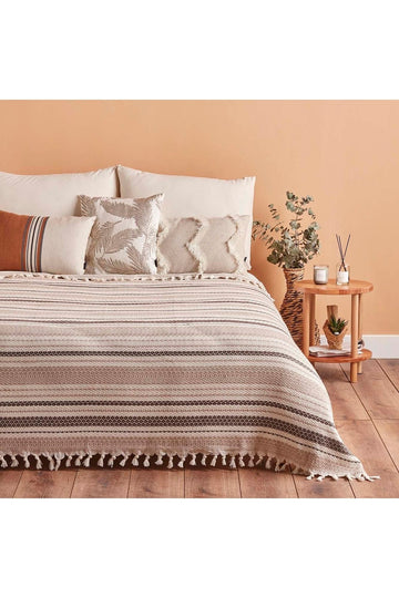 Linea Double Bed Sheet Beige (200X230 CM)