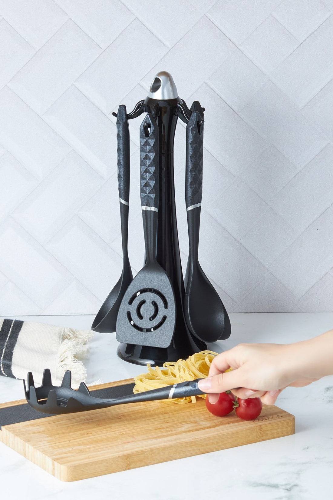 Diamond Gray 6 Piece Stand Serving Set