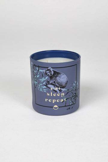 Time To Rest Amber Scented Candle 200 g Purple