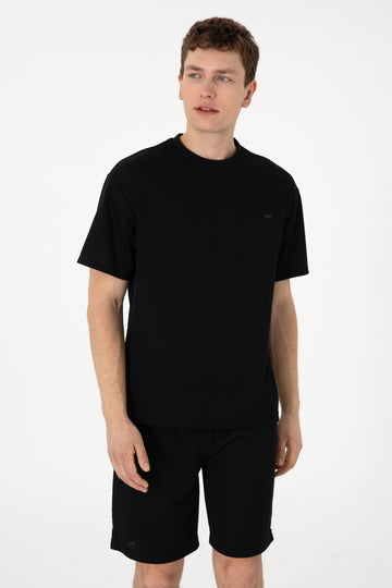 Men's Comfort Fit Crew Neck Black T-Shirt