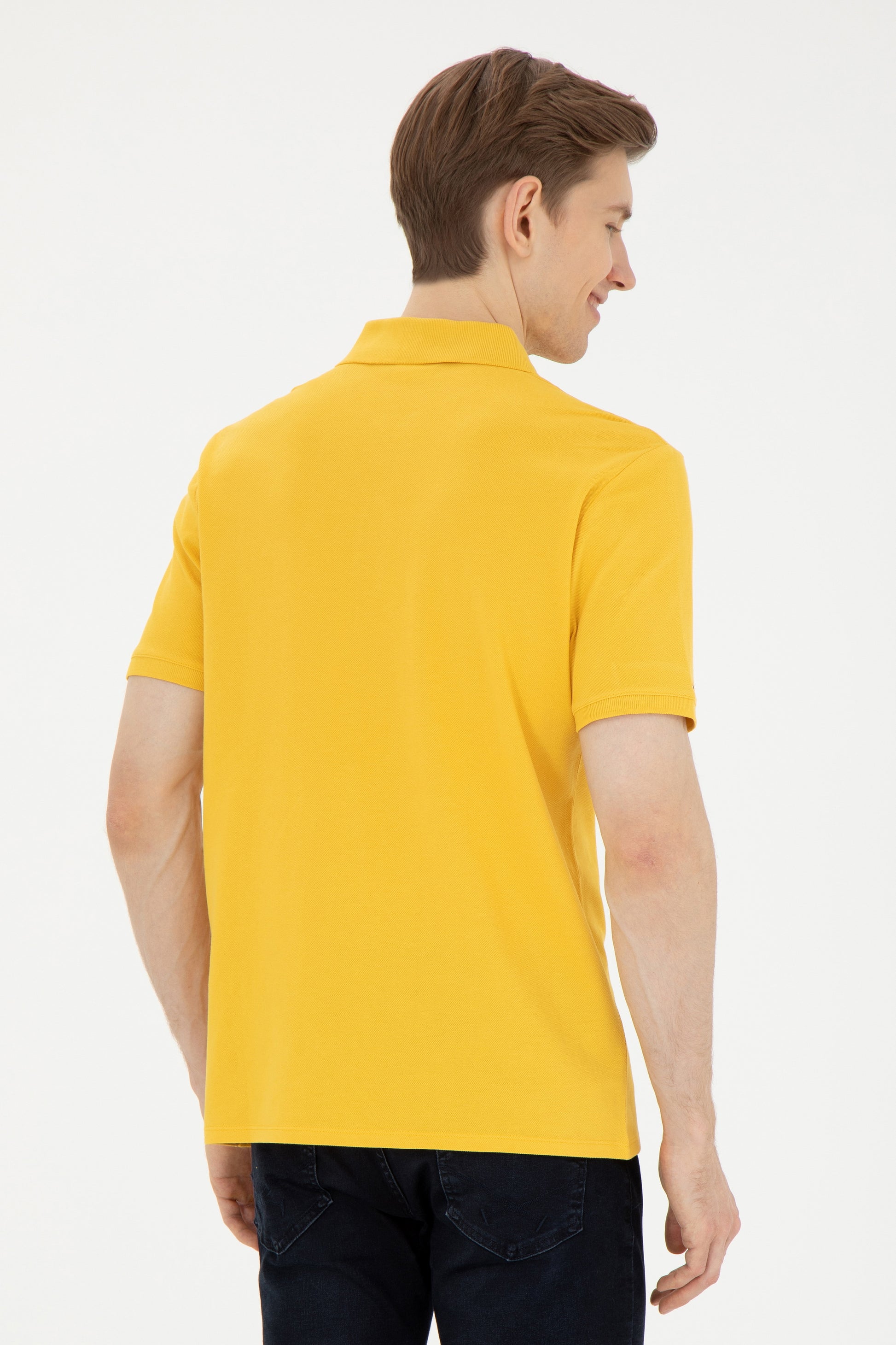 Men's Saffron Basic T-Shirt