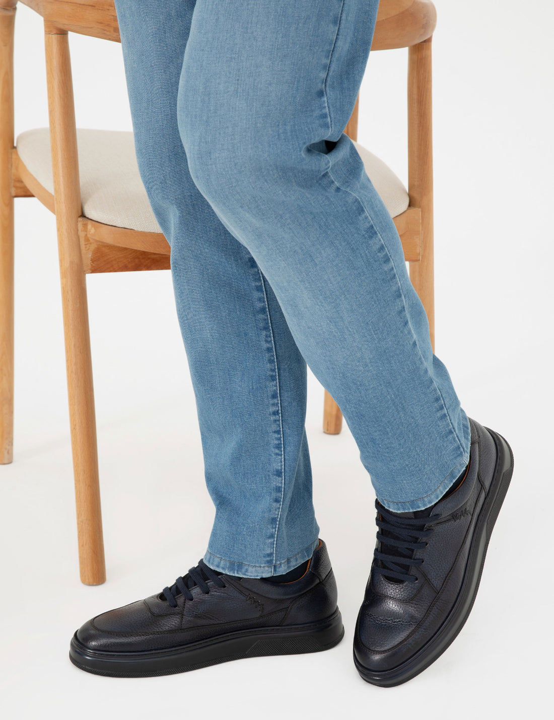 Navy Blue 100% Leather Casual Shoes