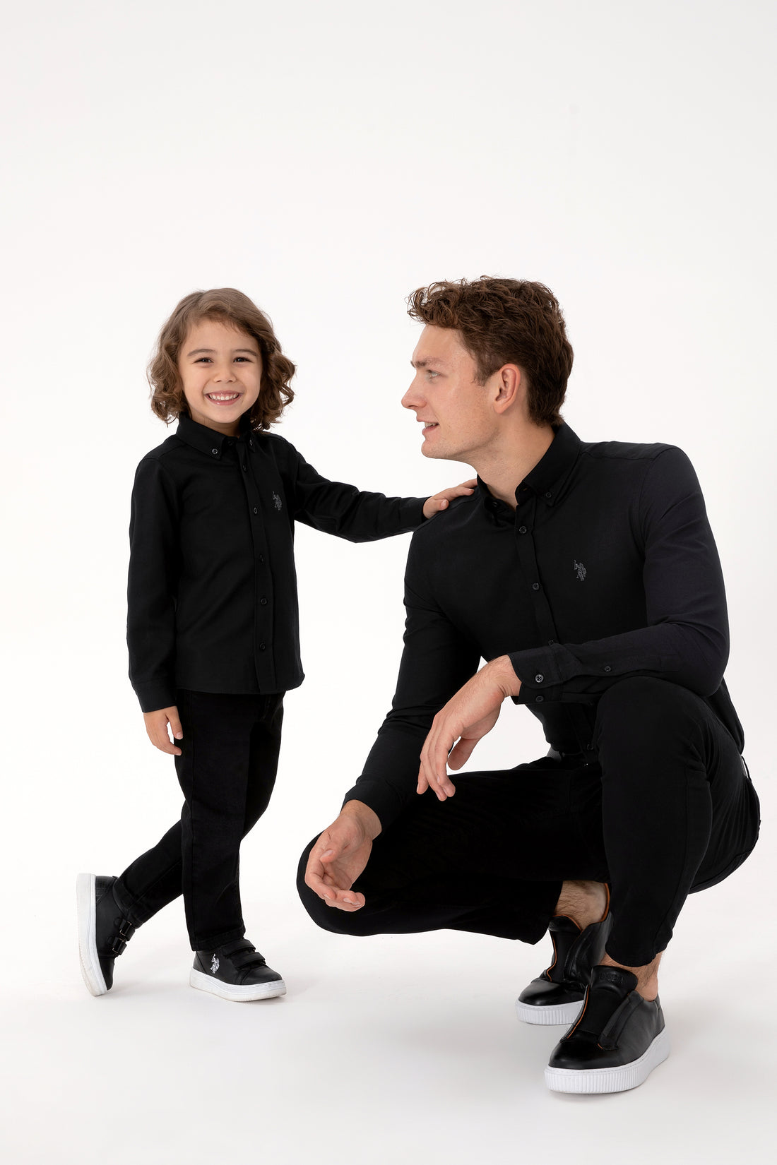 Men's Black Long Sleeve Basic Shirt