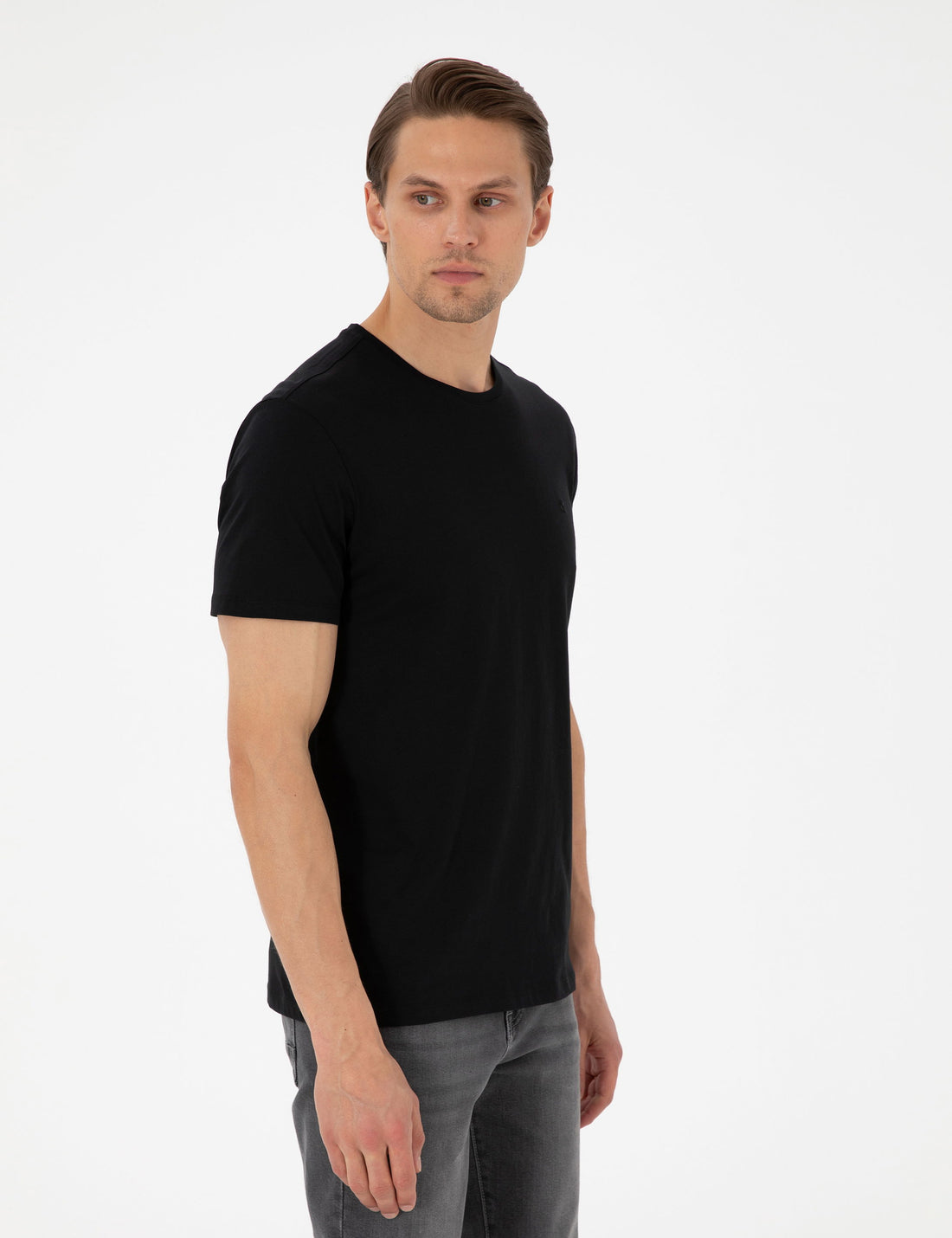 Black Slim Fit Basic T-Shirt