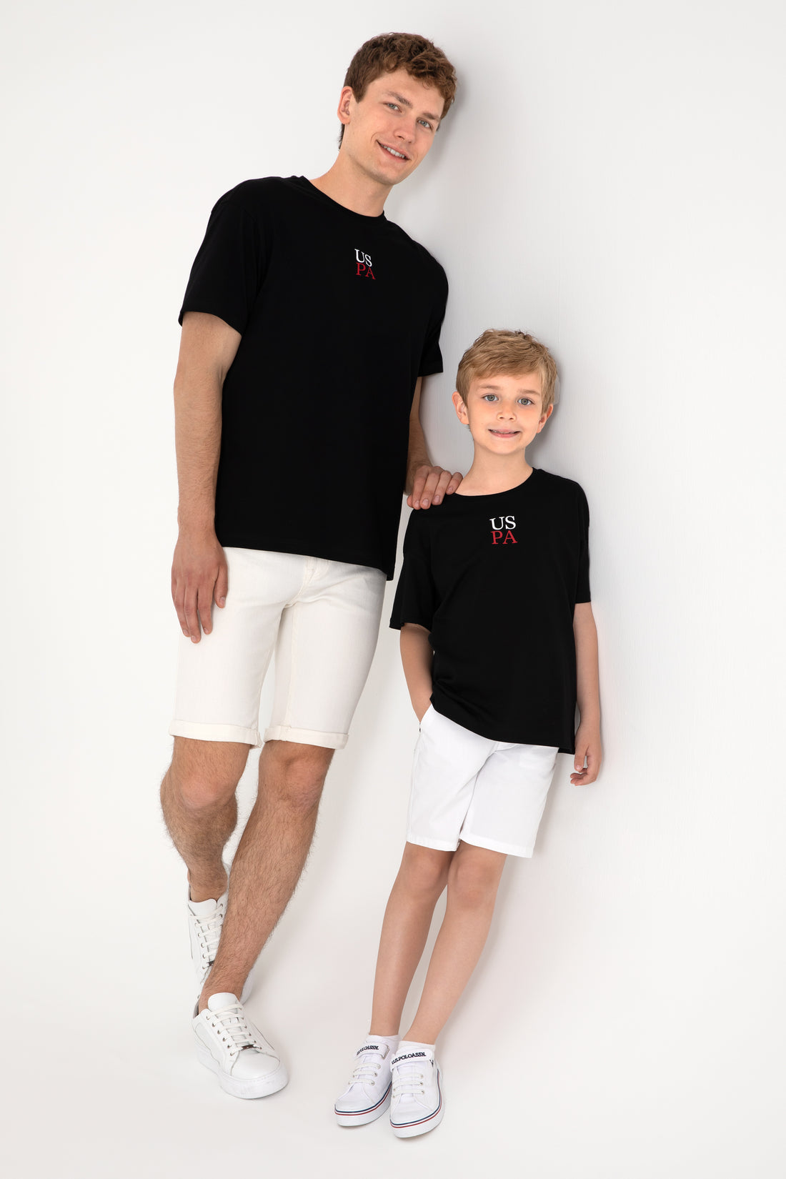 Men's Comfort Fit Crew Neck Black T-Shirt