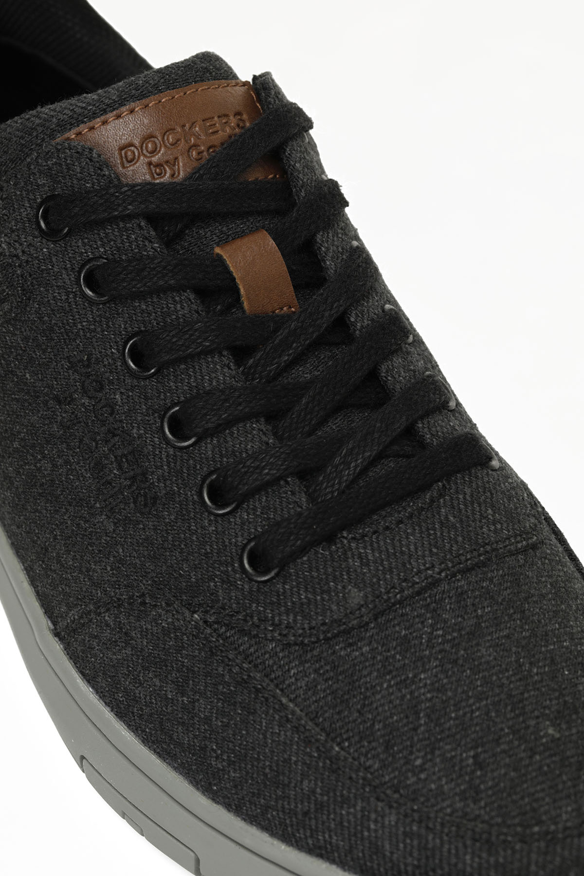 232001 5FX Black Men's Sneaker
