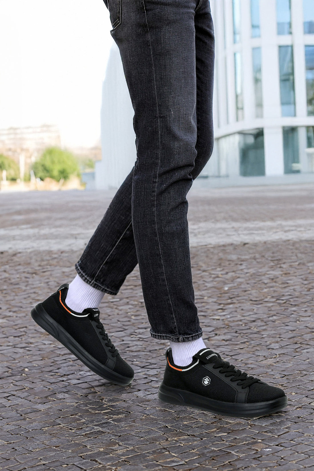 FLEX 5FX Black Men's Sneaker