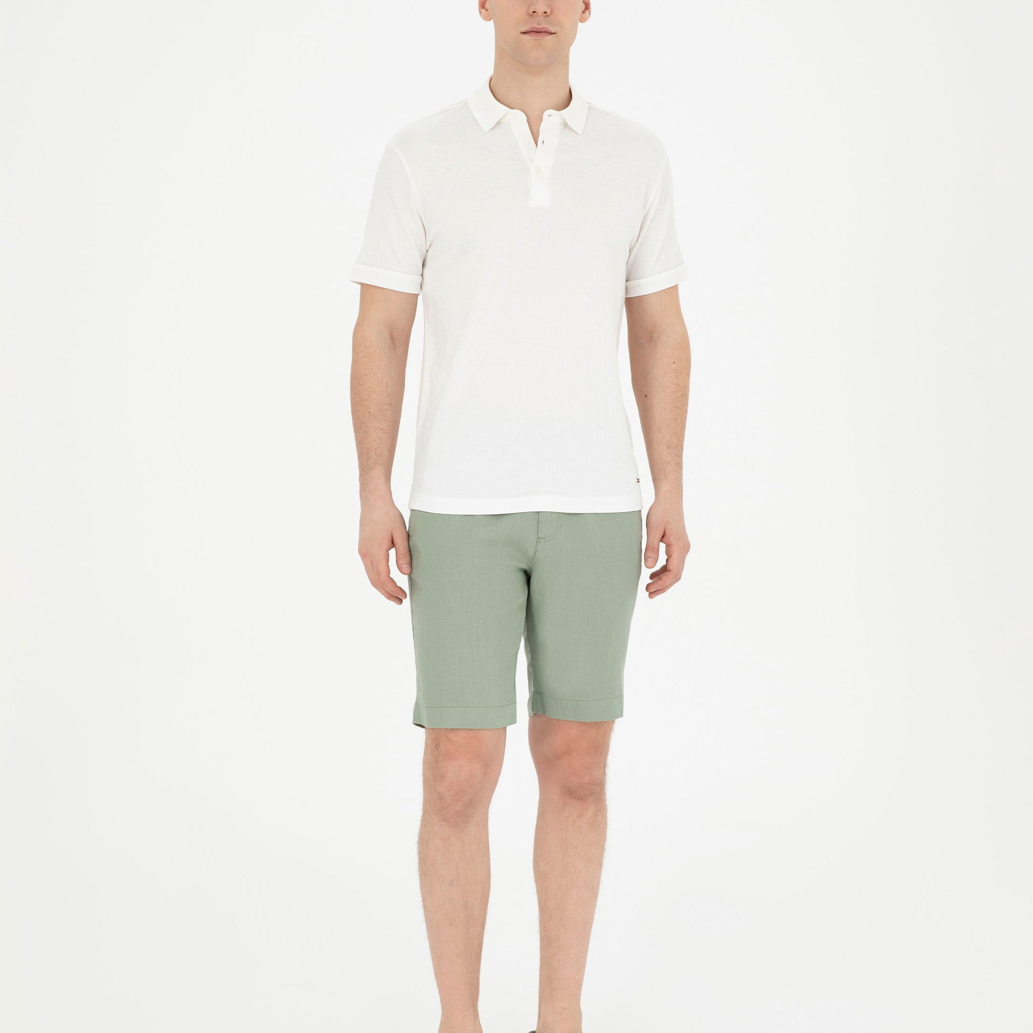 Green Slim Fit Linen Waist Elastic Woven Shorts