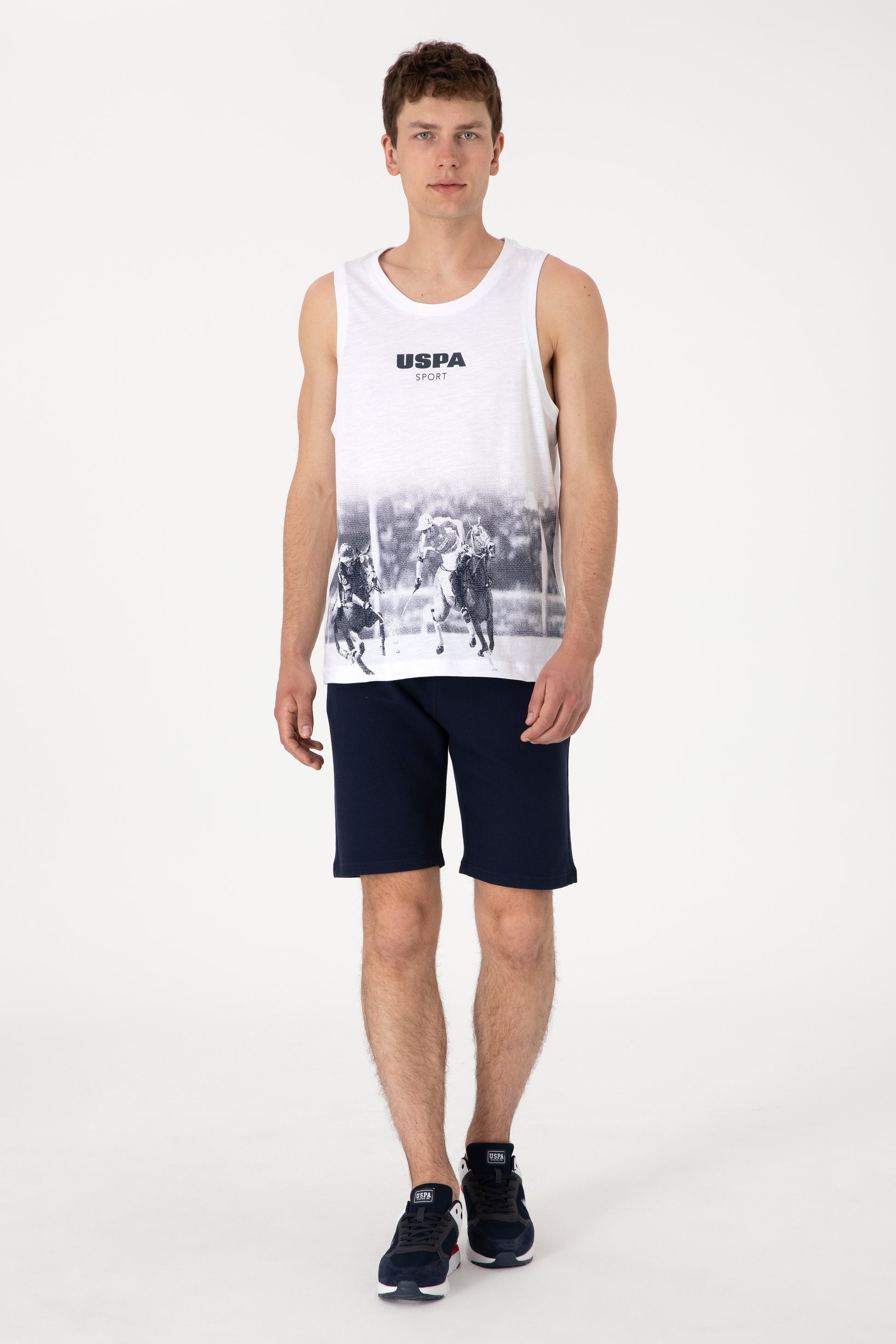 Men's Regular Fit Crew Neck White Sleeveless T-shirt