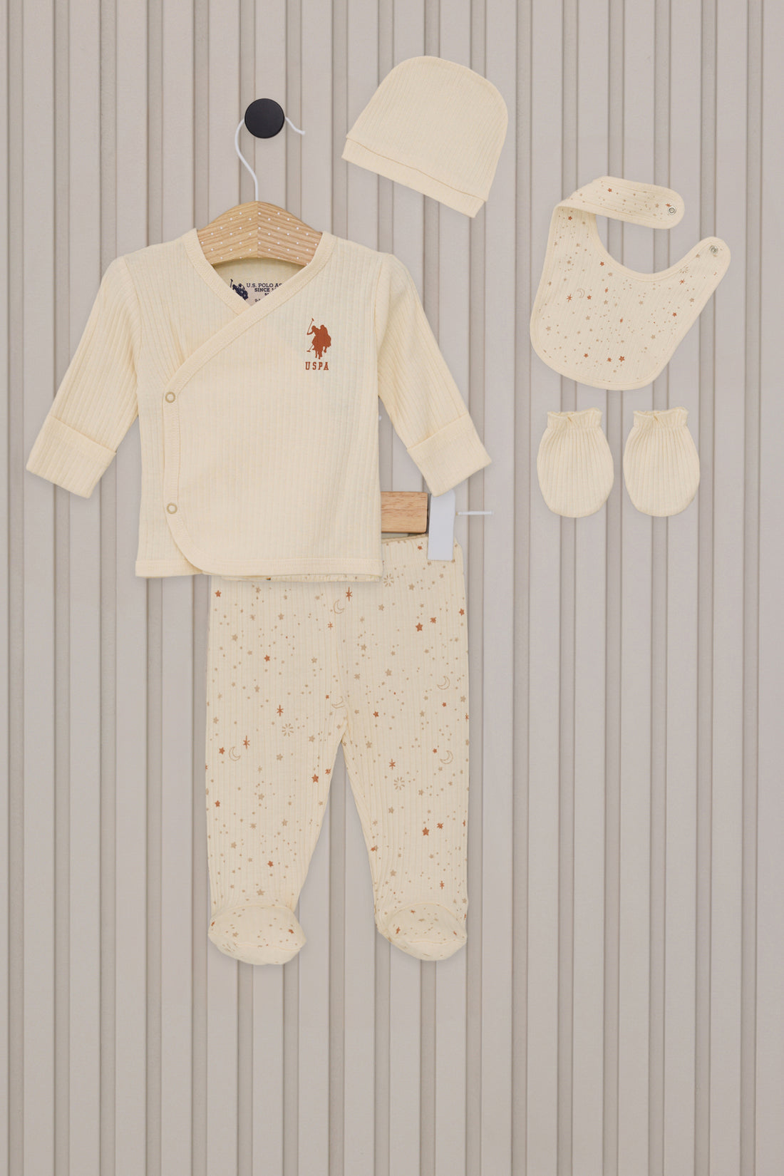 Baby Girl Cream Hospital Outlet Set of 5