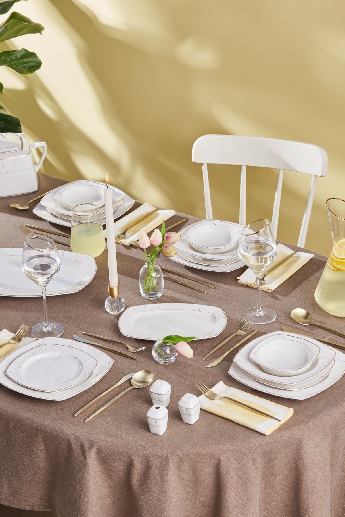 Square Bone Tie 60 Pieces 12 Seater Dinner Set Gold