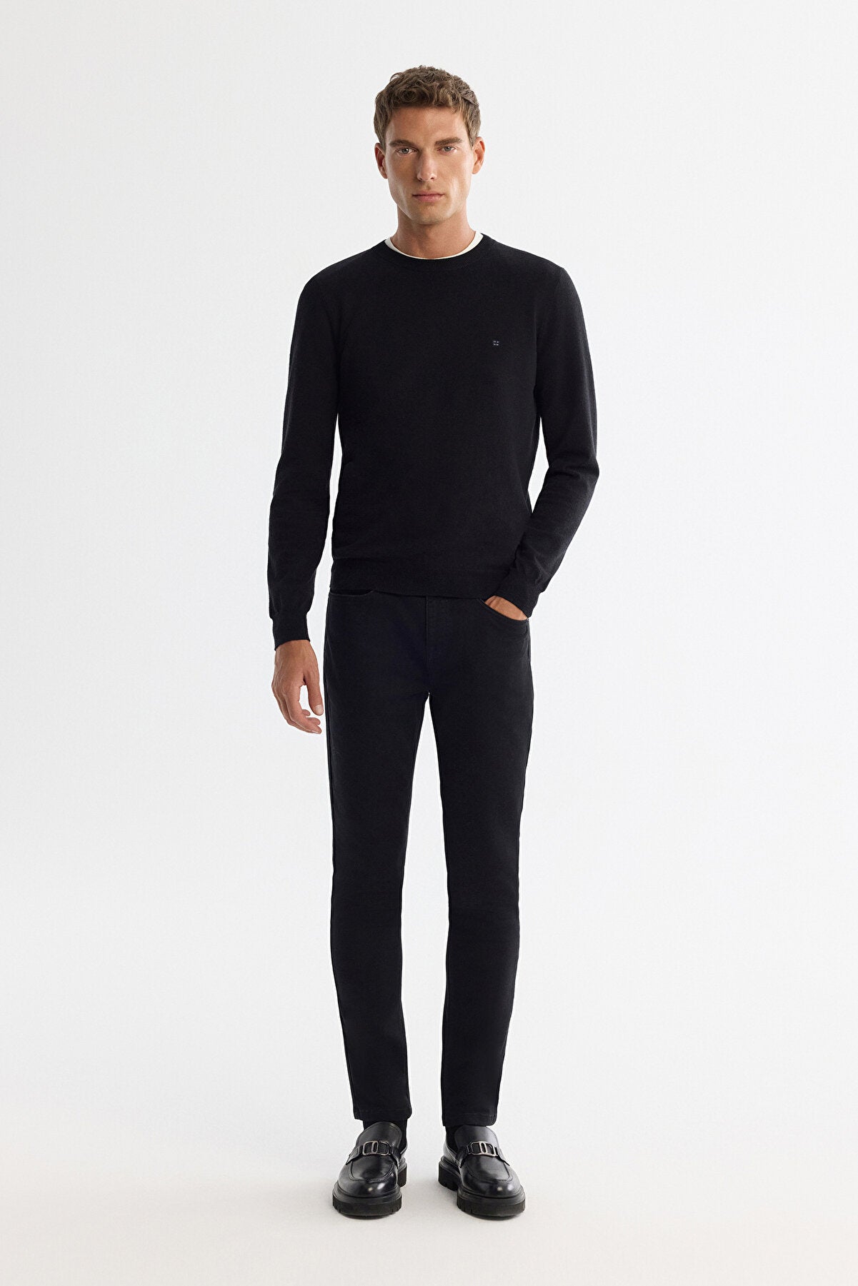 Erkek Siyah Viskon Bisiklet Yaka Triko Regular Fit Kazak B005132