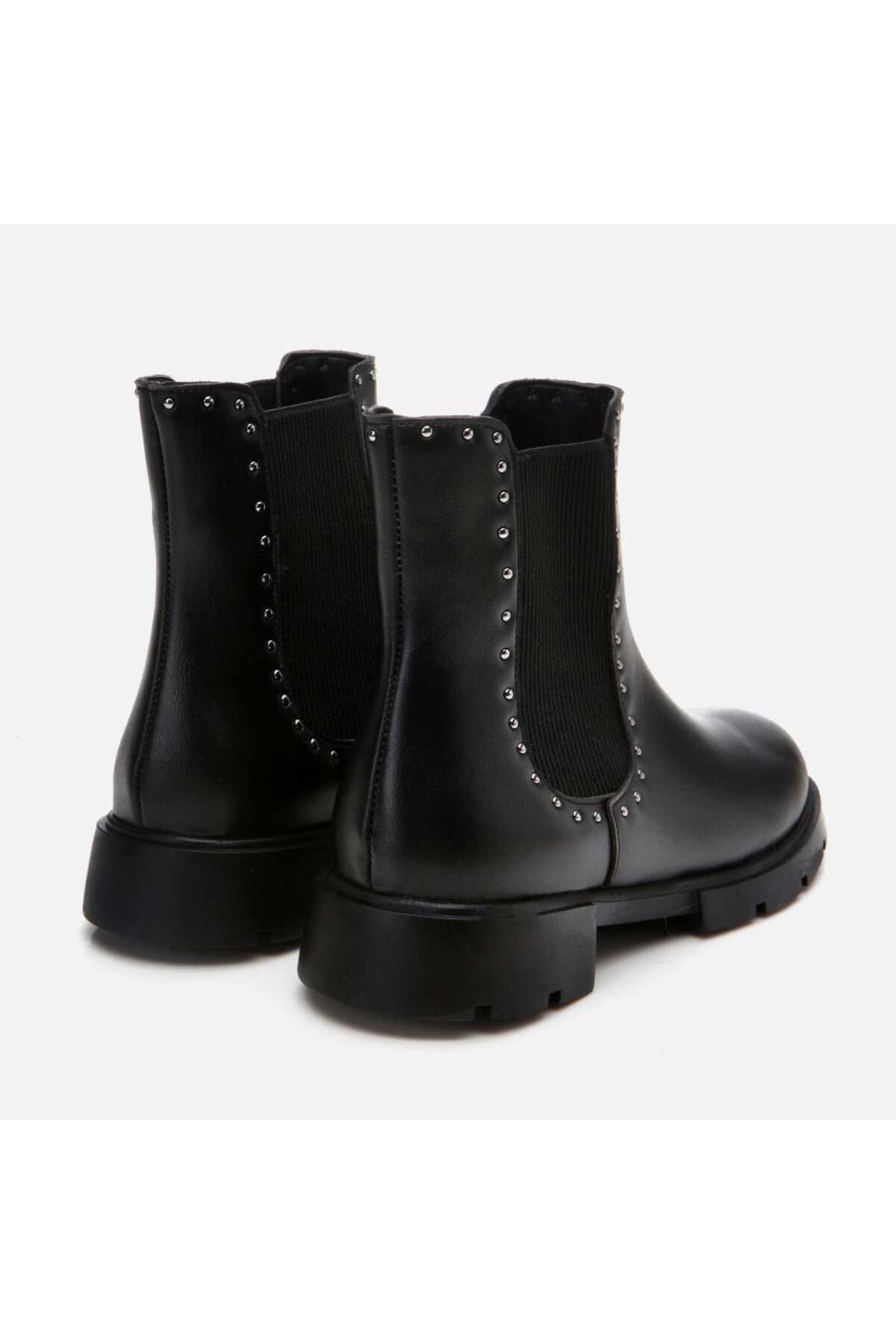Black Women's Punched Flat Boots
