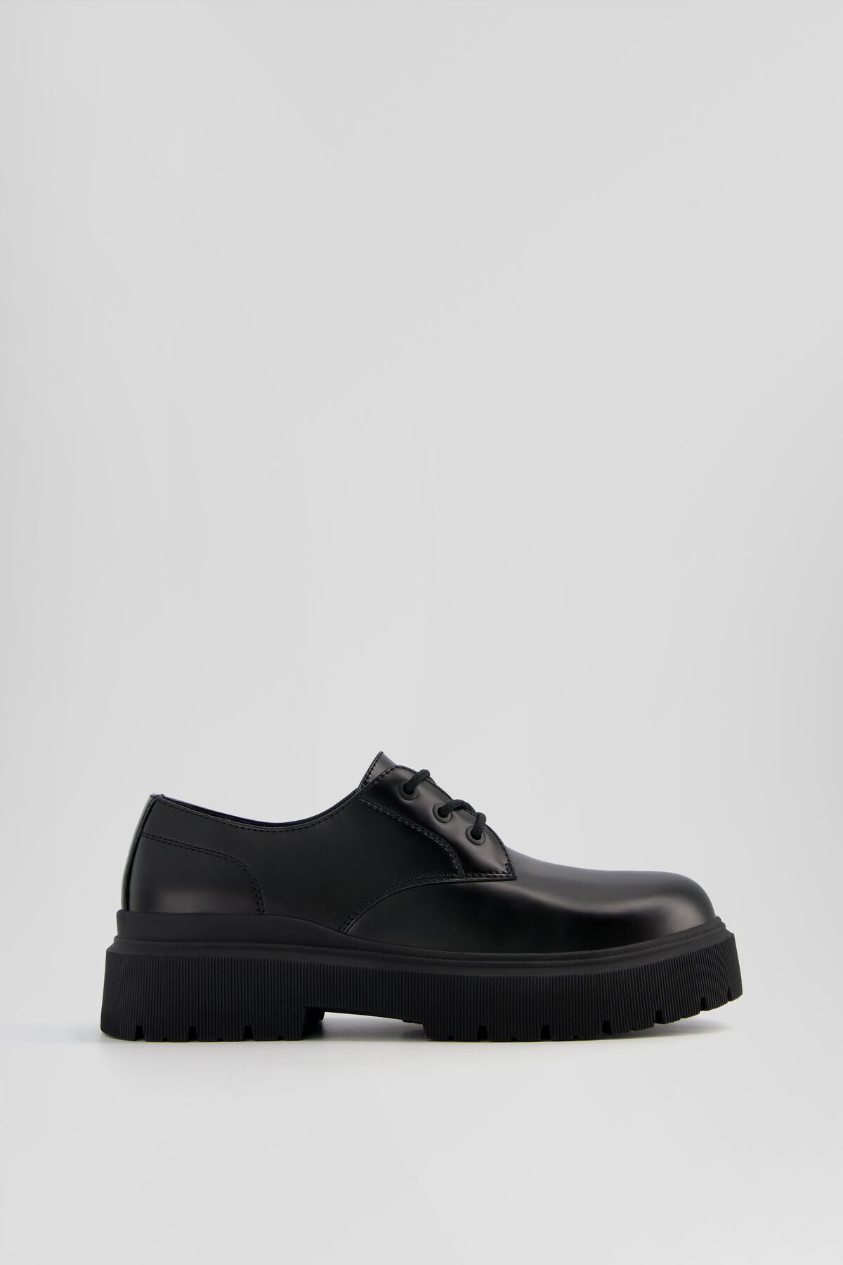 Men's blucher shoes