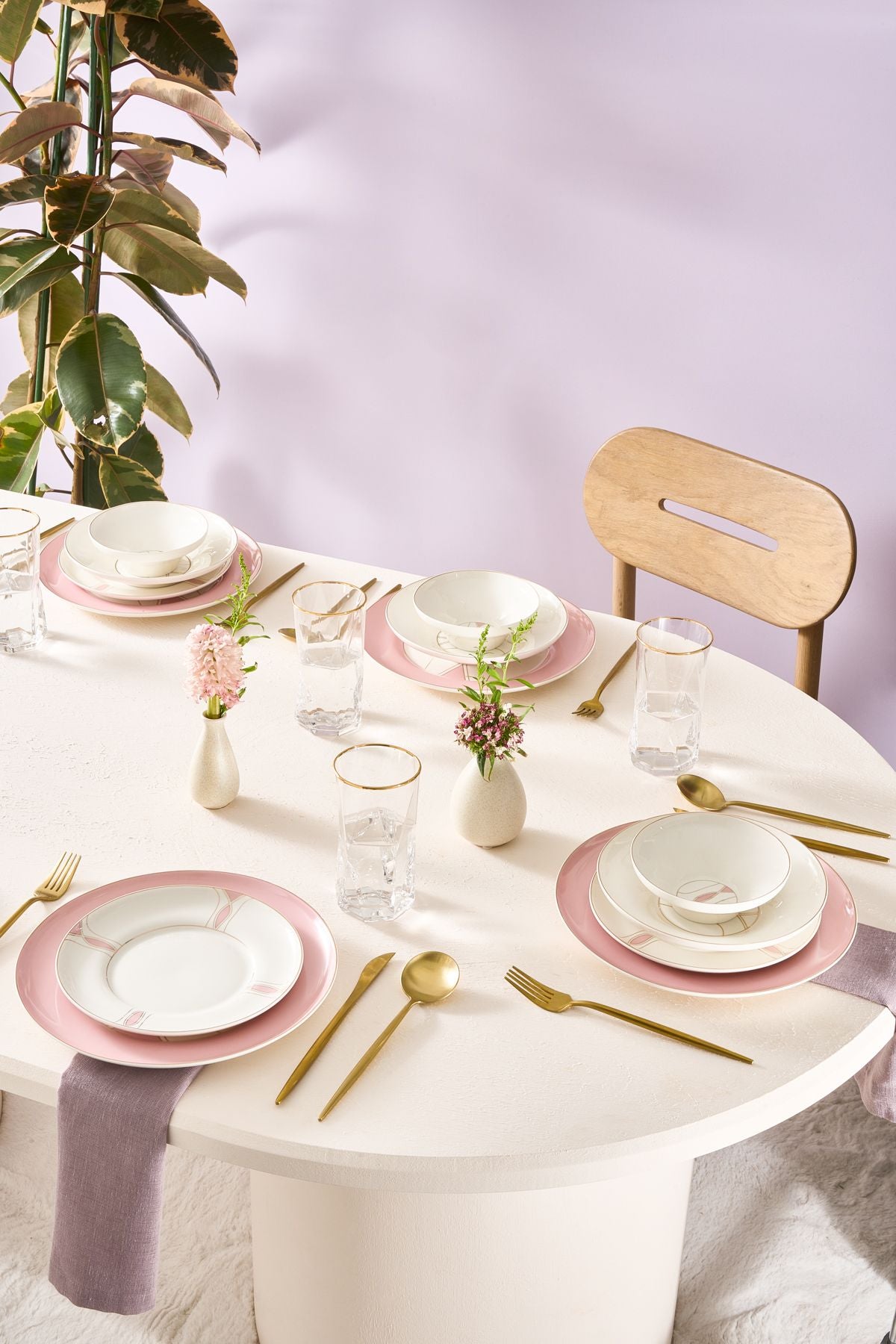 Blush 24 Piece 6 Seater New Bone Dinner Set