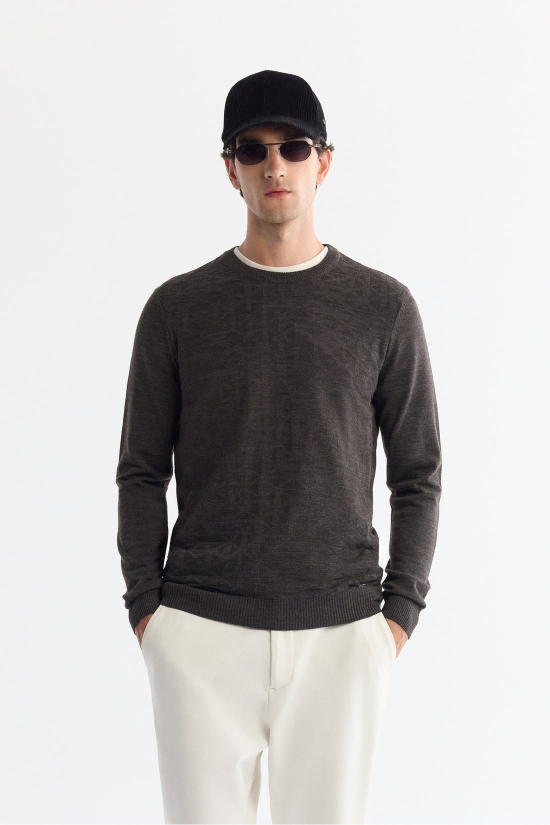Men's Anthracite Textured Basic Sweater E005110