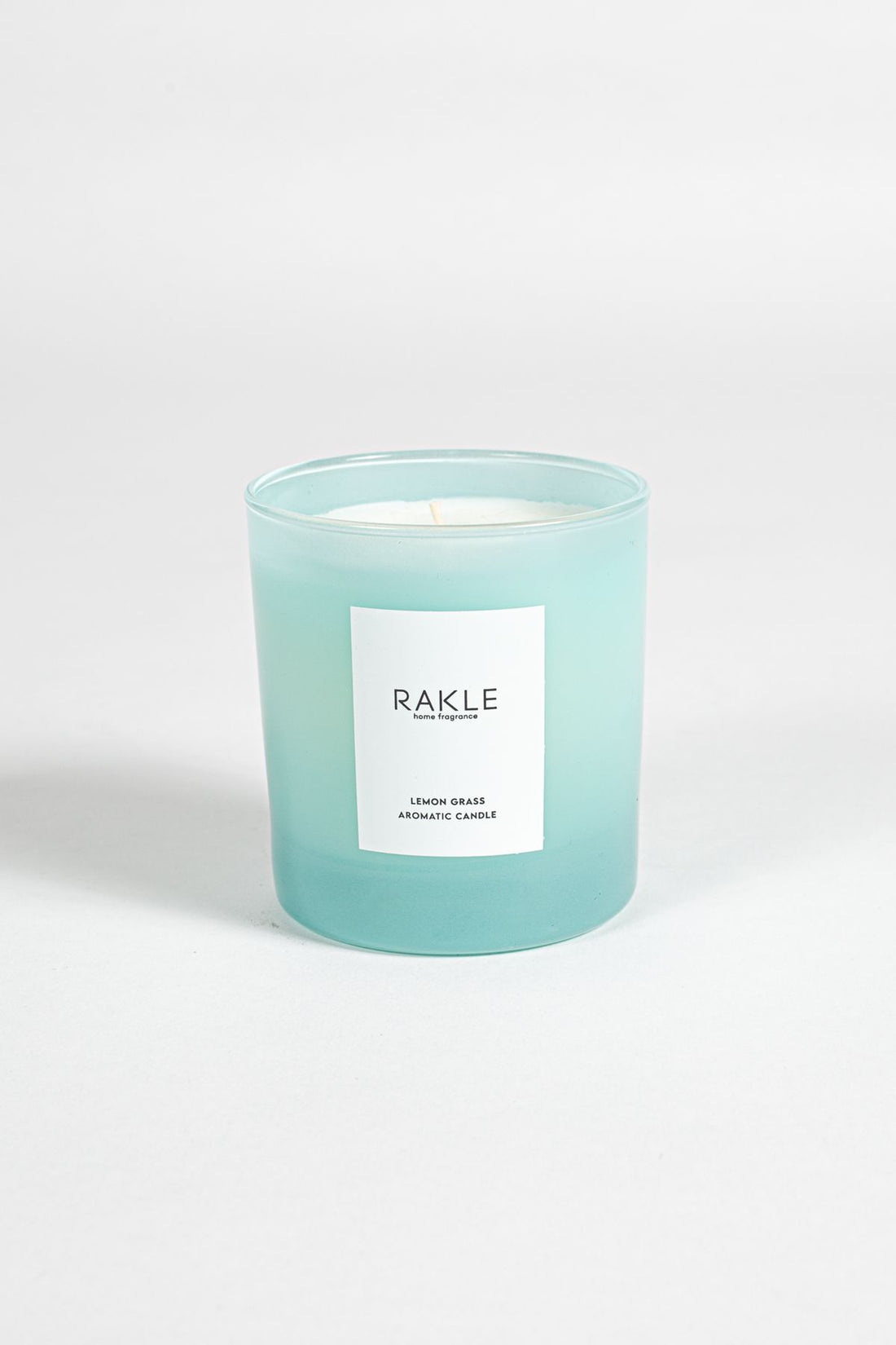 Basic Soft Lemon Grass Scented Candle Blue 200 g