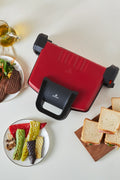 Future Essential Toaster Matte Red 1800 W