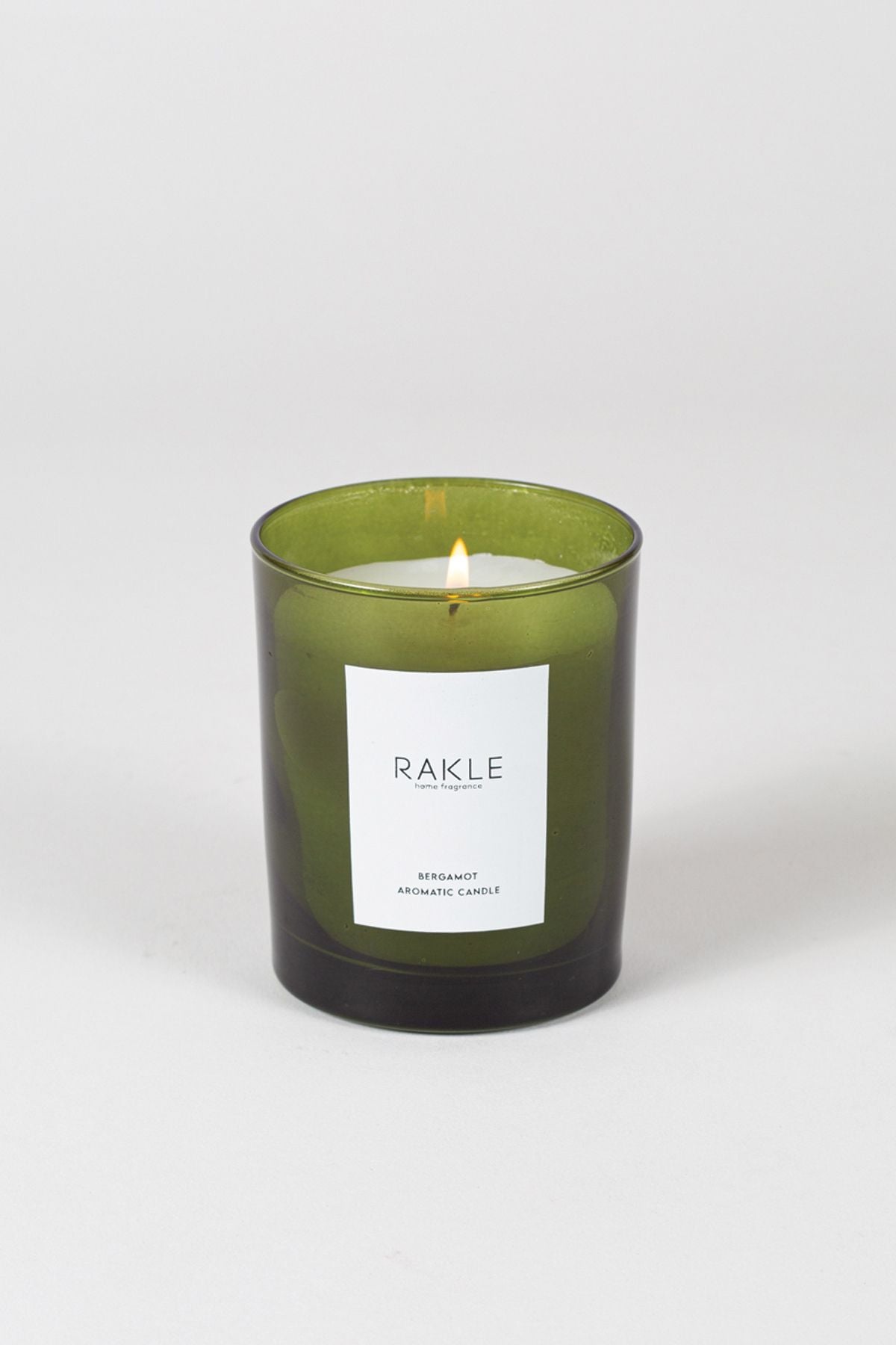 Basic Bergamot Scented Candle Green 170 g