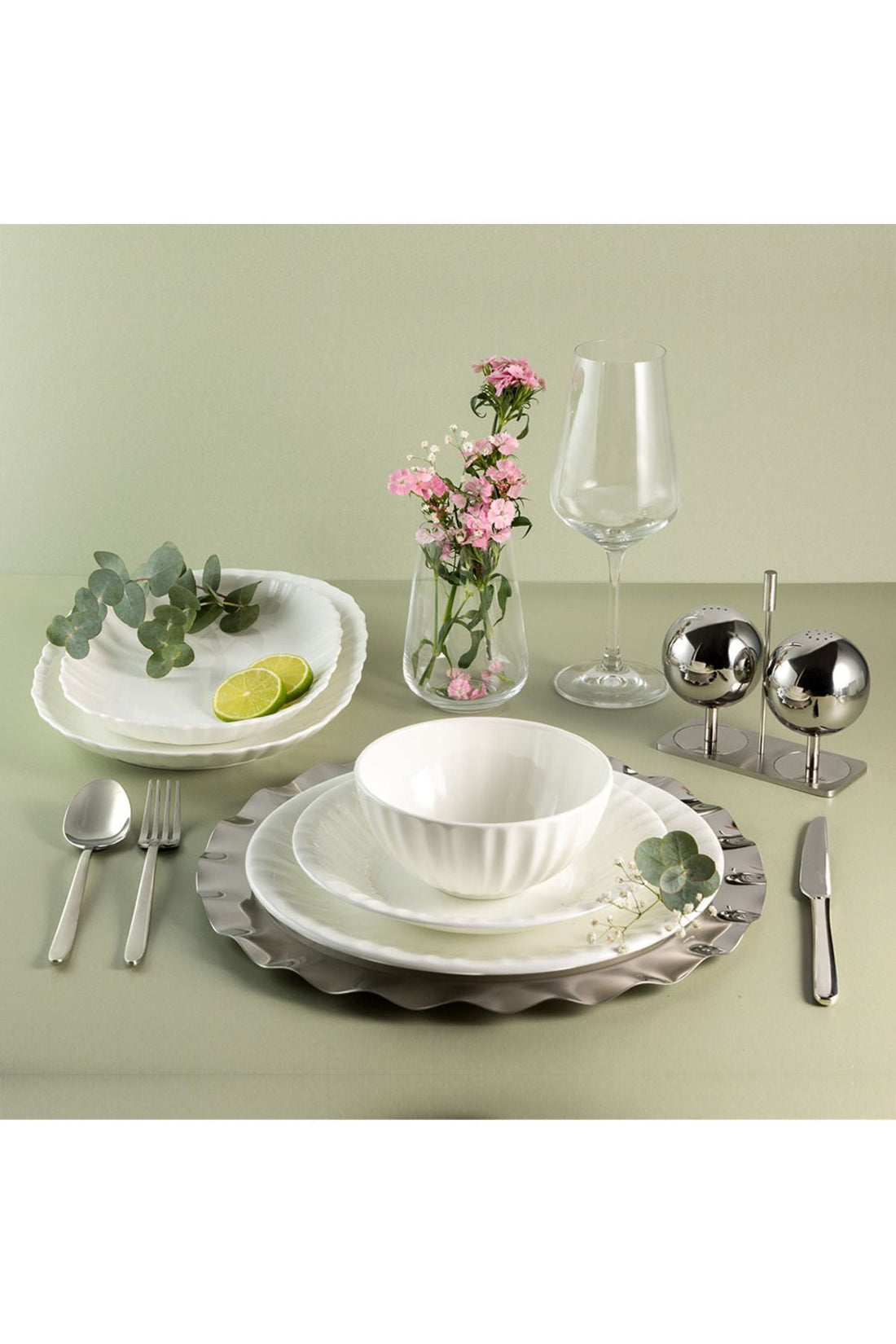 Claro 26 Piece Dinner Set for 6 Seaters