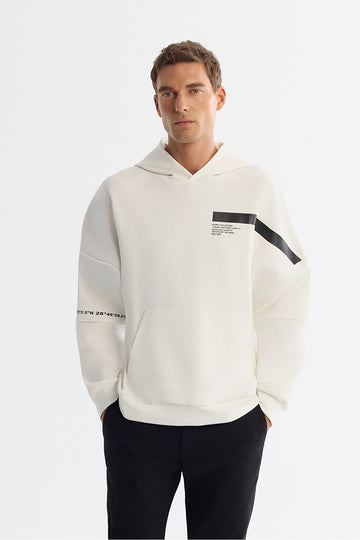 Erkek Ekru Kapüşonlu Pamuklu Baskılı Elastan Oversize Fit Sweatshirt A42Y1289