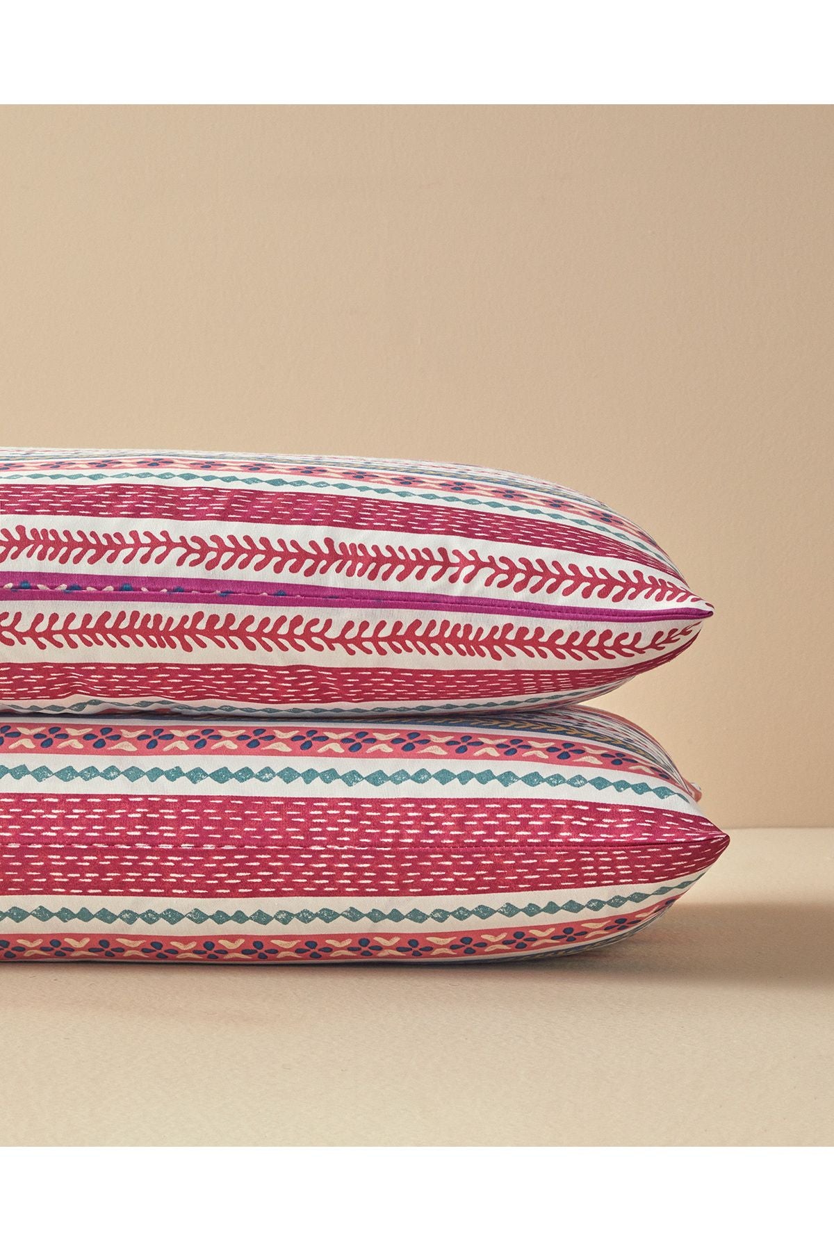 Folk Lines 2-Pack Pillowcase Dark Pink