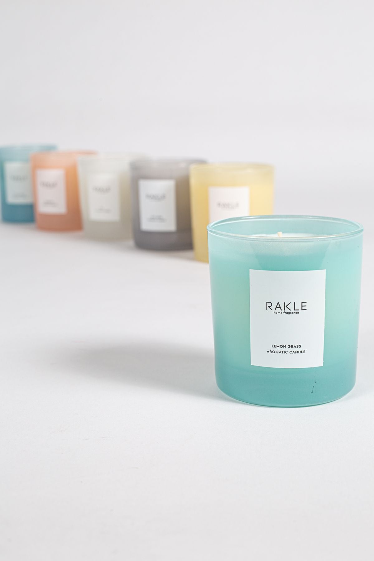 Basic Soft Lemon Grass Scented Candle Blue 200 g