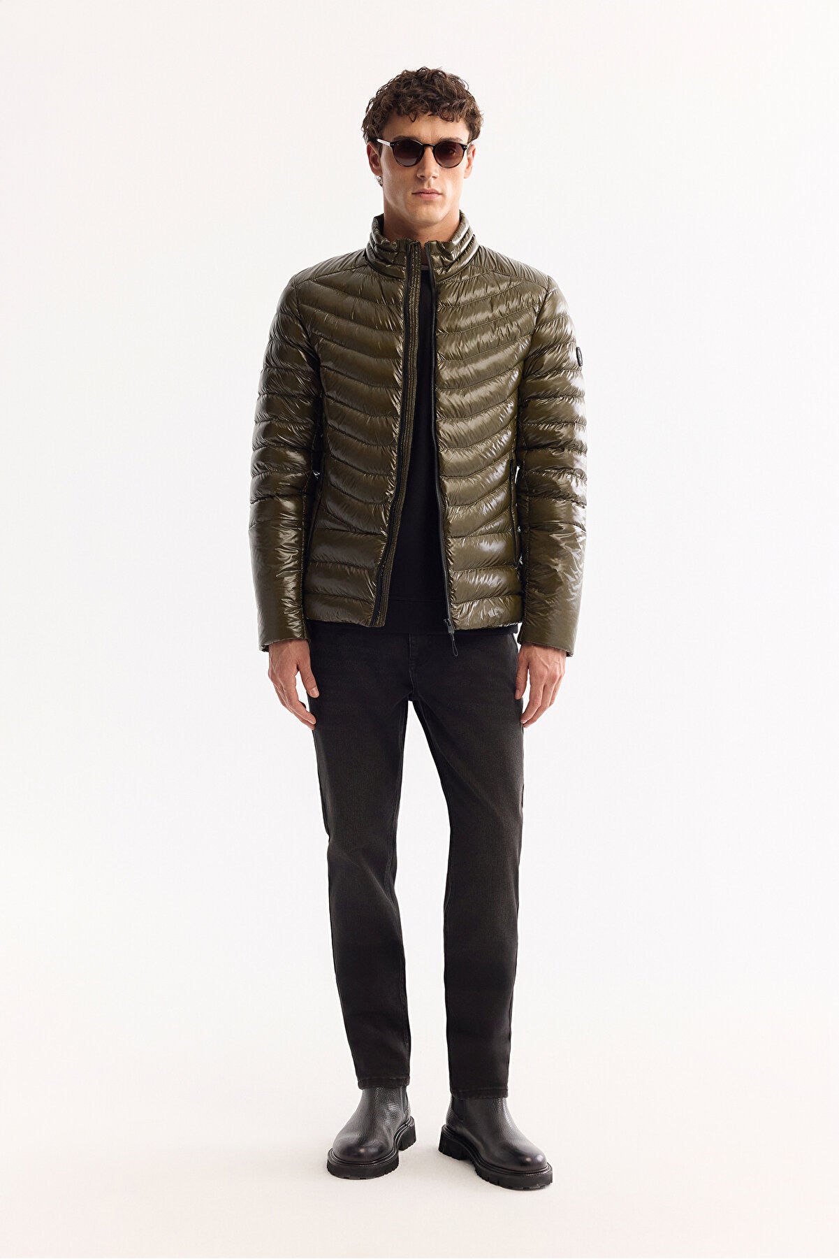 Erkek Haki Kaz Tüyü Su İtici Rüzgar Geçirmez Kumaş Dik Yaka Şişme Comfort Fit Mont B006015