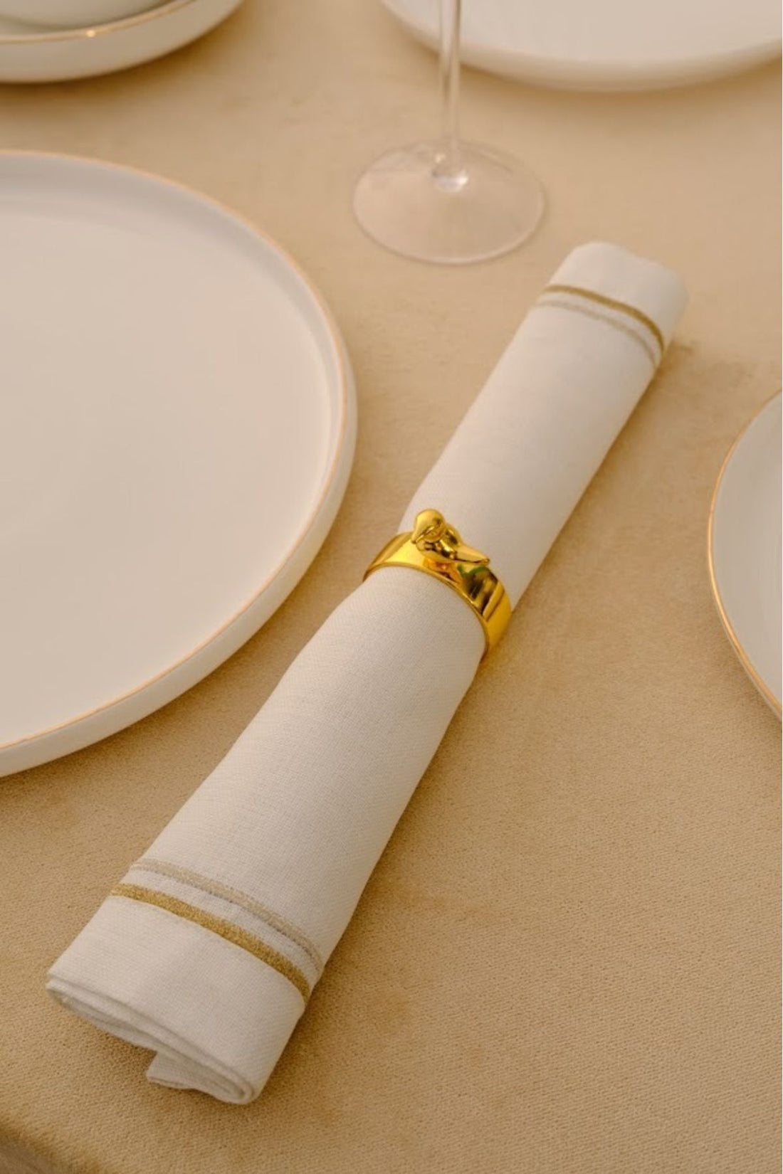 Bird 4-Piece Napkin Ring Gold