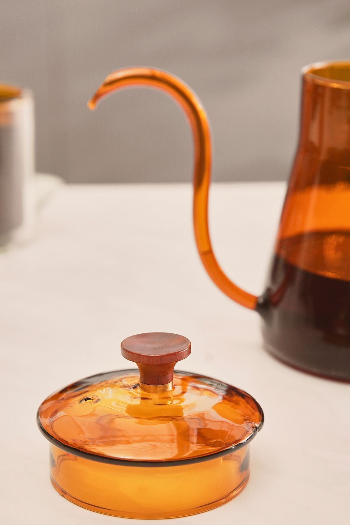 Martina Borosilicate Glass Coffe Kettle/Coffee Pot Orange 600 ml