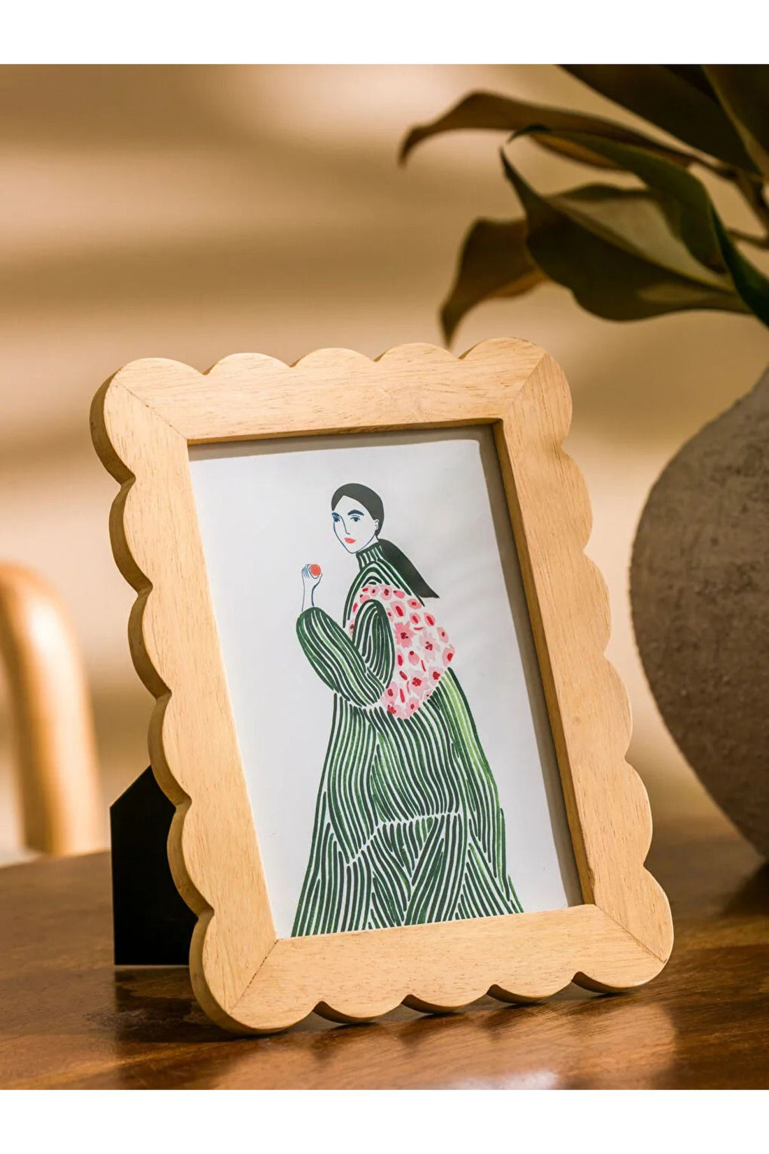 LCW Brown Wooden Leg Photo Frame 23 Cm