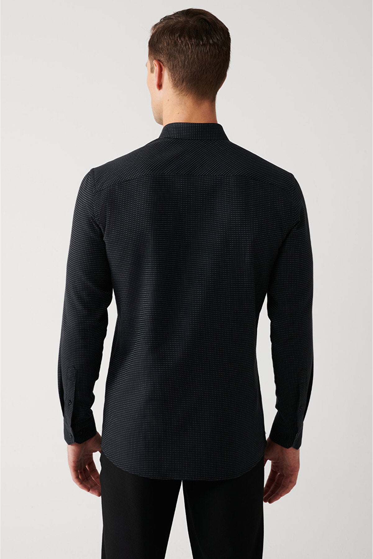 Erkek Siyah D����meli Yaka Dokulu Pamuklu Slim Fit G��mlek A32Y2076