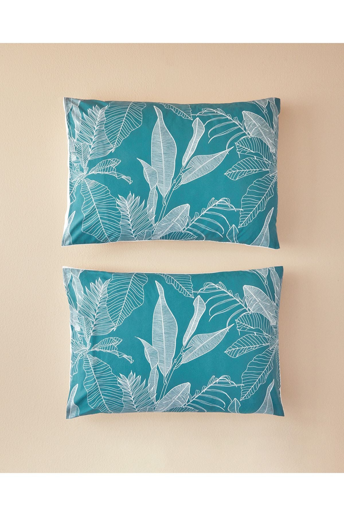 Exotic Toile 2-Pack Pillowcase Navy — Green