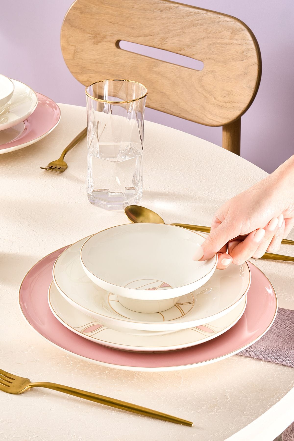 Blush 24 Piece 6 Seater New Bone Dinner Set