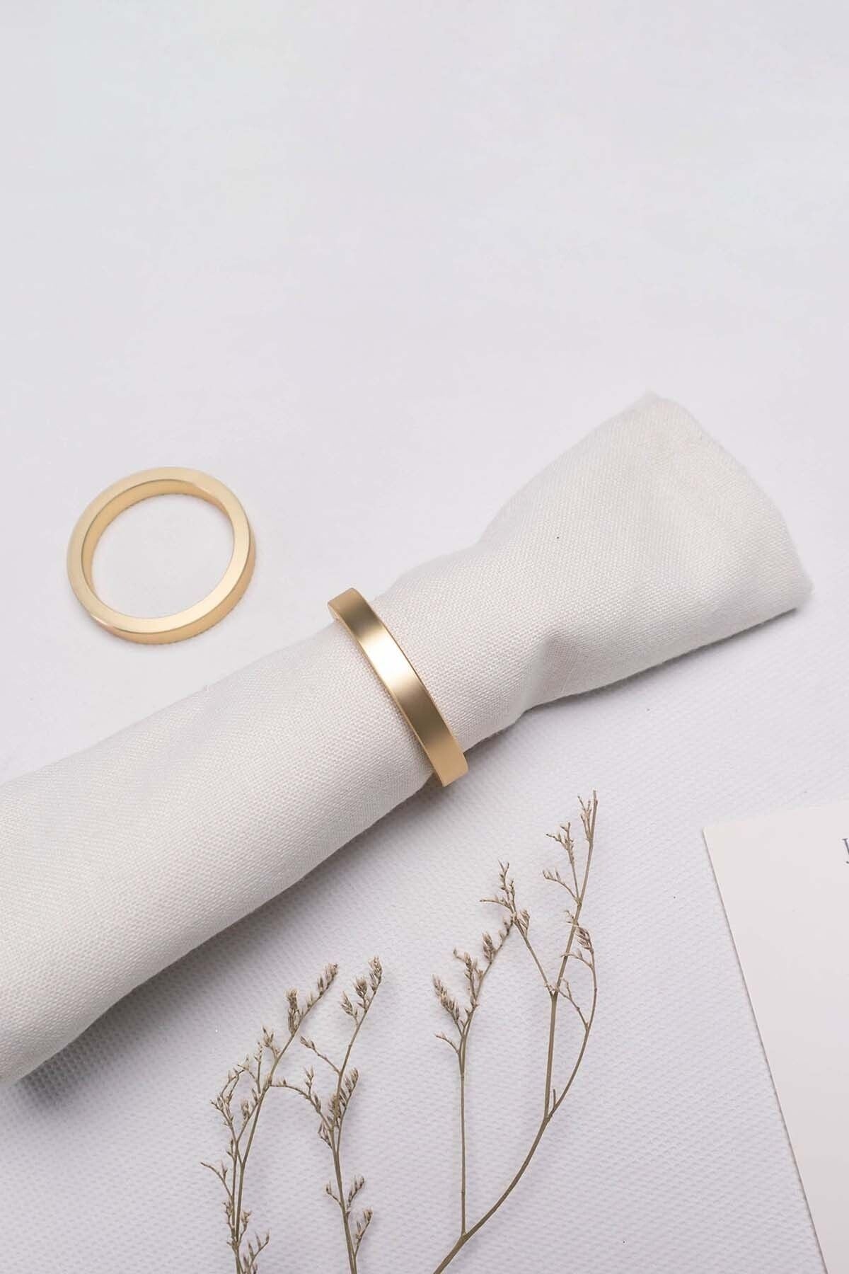 Lana 2-Piece Gold Napkin Ring