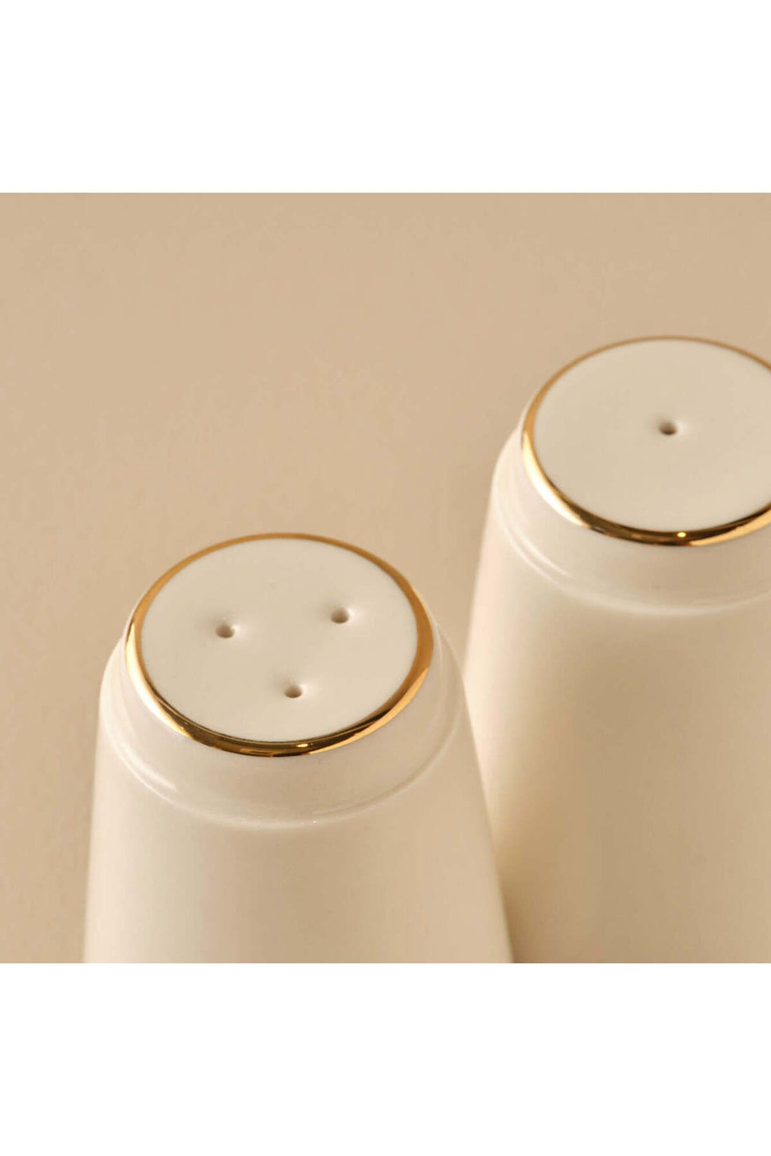 Opal Porcelain Salt-Pepper Holder Gold (7x5 cm)