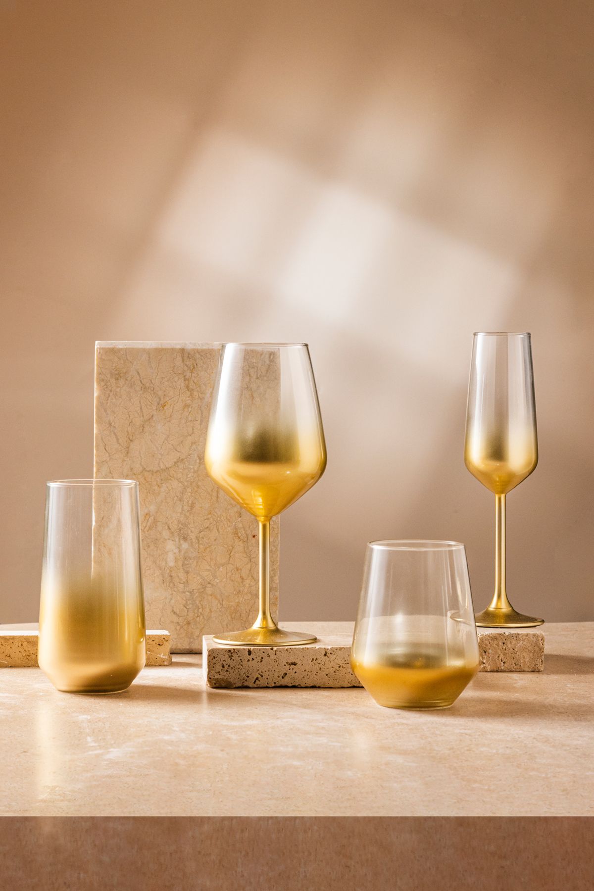 Glow Set of 2 Champagne Glasses Gold 195 Cc