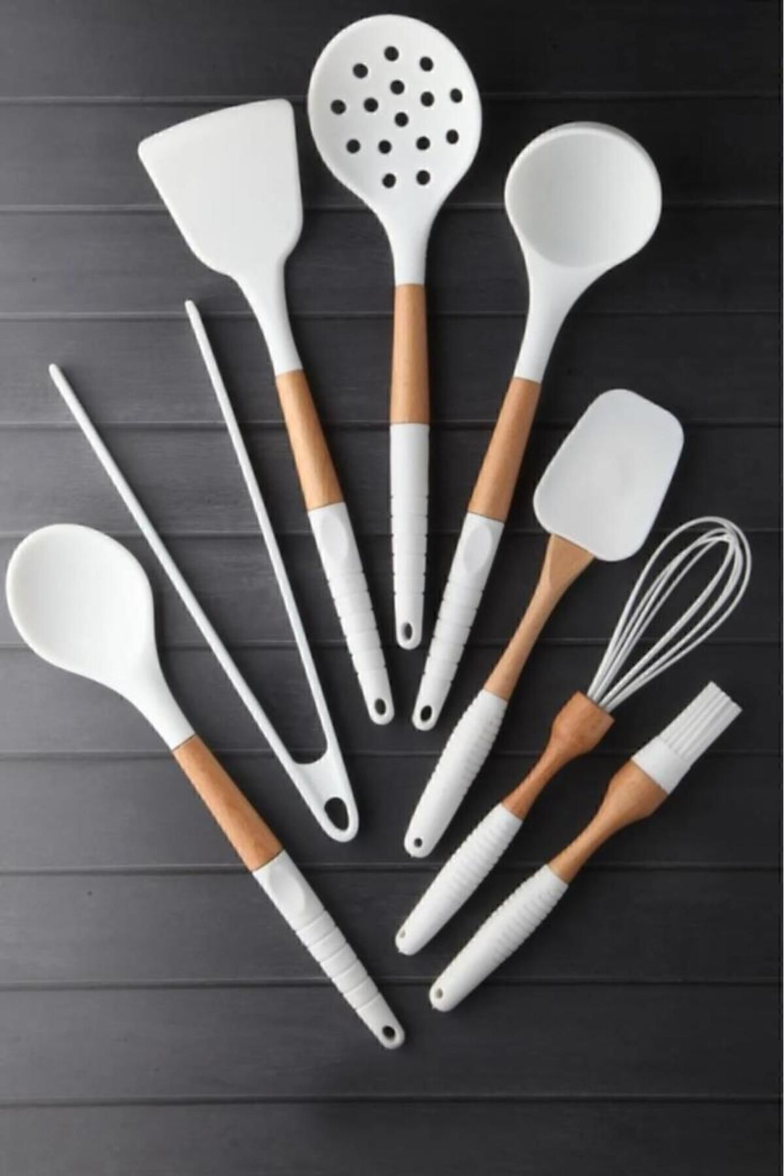 Maestro White 8 Piece Silicone Serving Set 13307