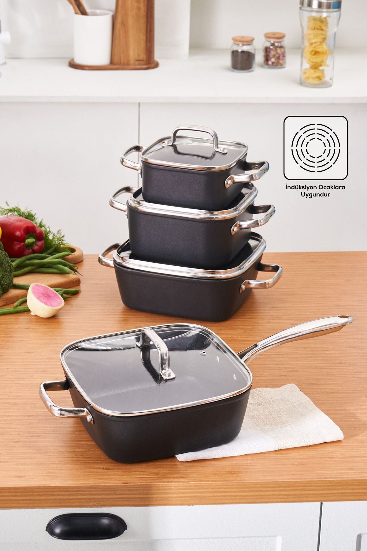 Biodiamond Quattro 8 Piece Cookware Set with Induction Base