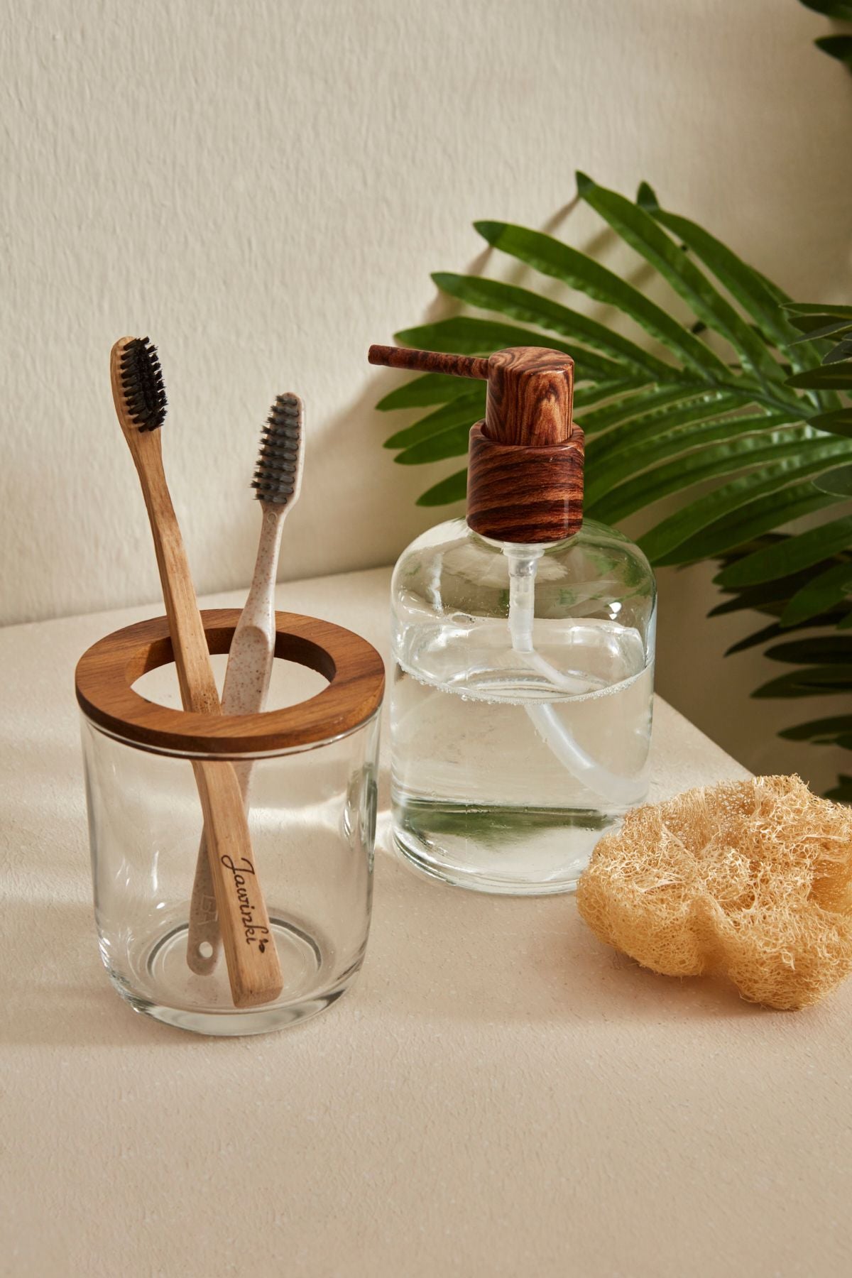 Woody 2 Piece Bathroom Accessory Set