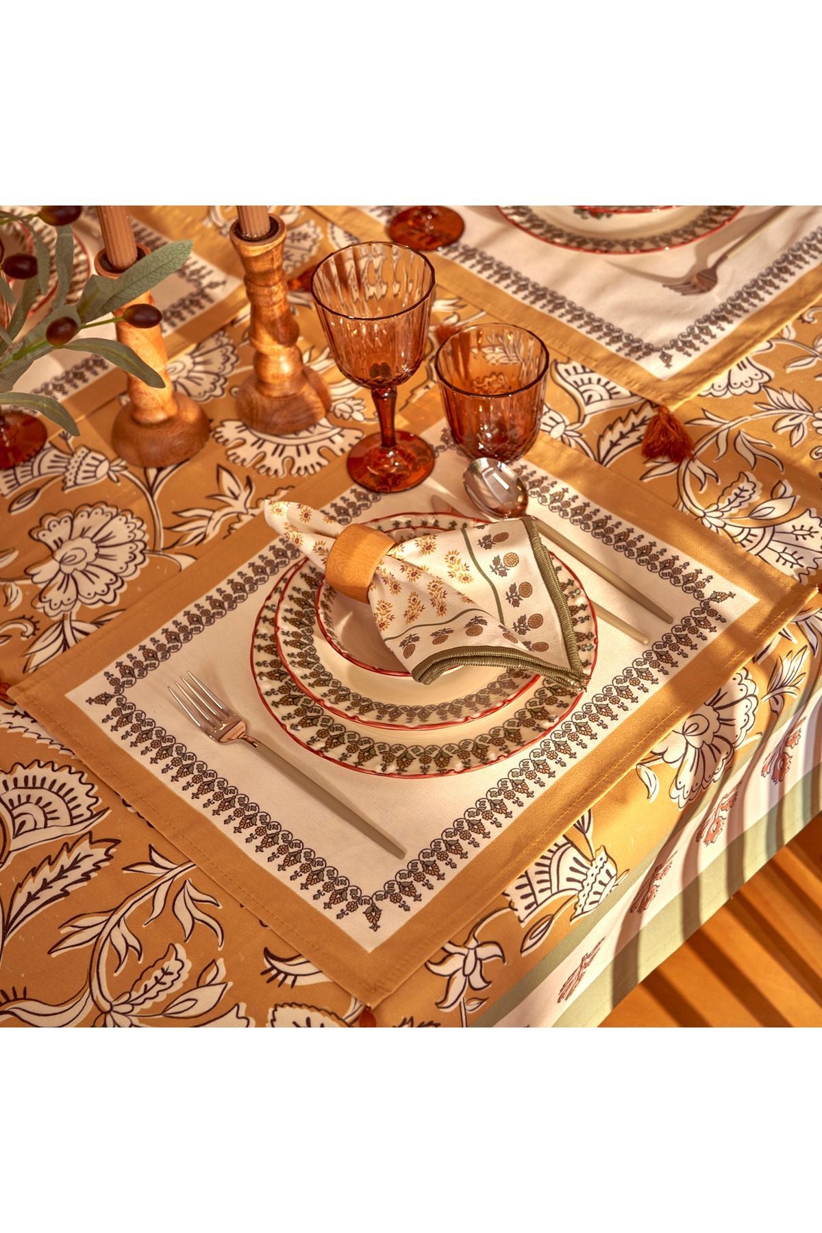 100% Cotton Indian American Dinnerware (35x45 cm)
