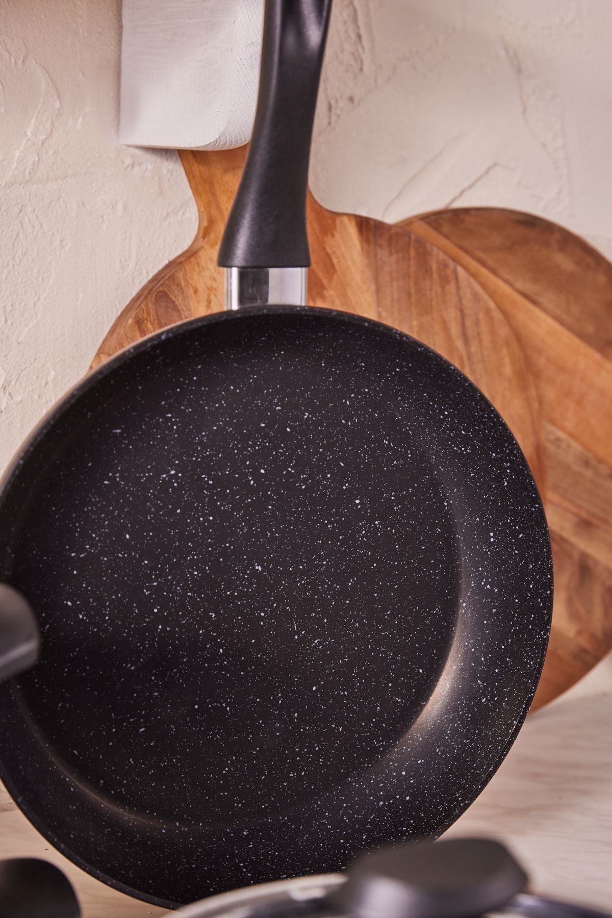 Laurel Biogranite V2 7 Piece Cookware Set Black