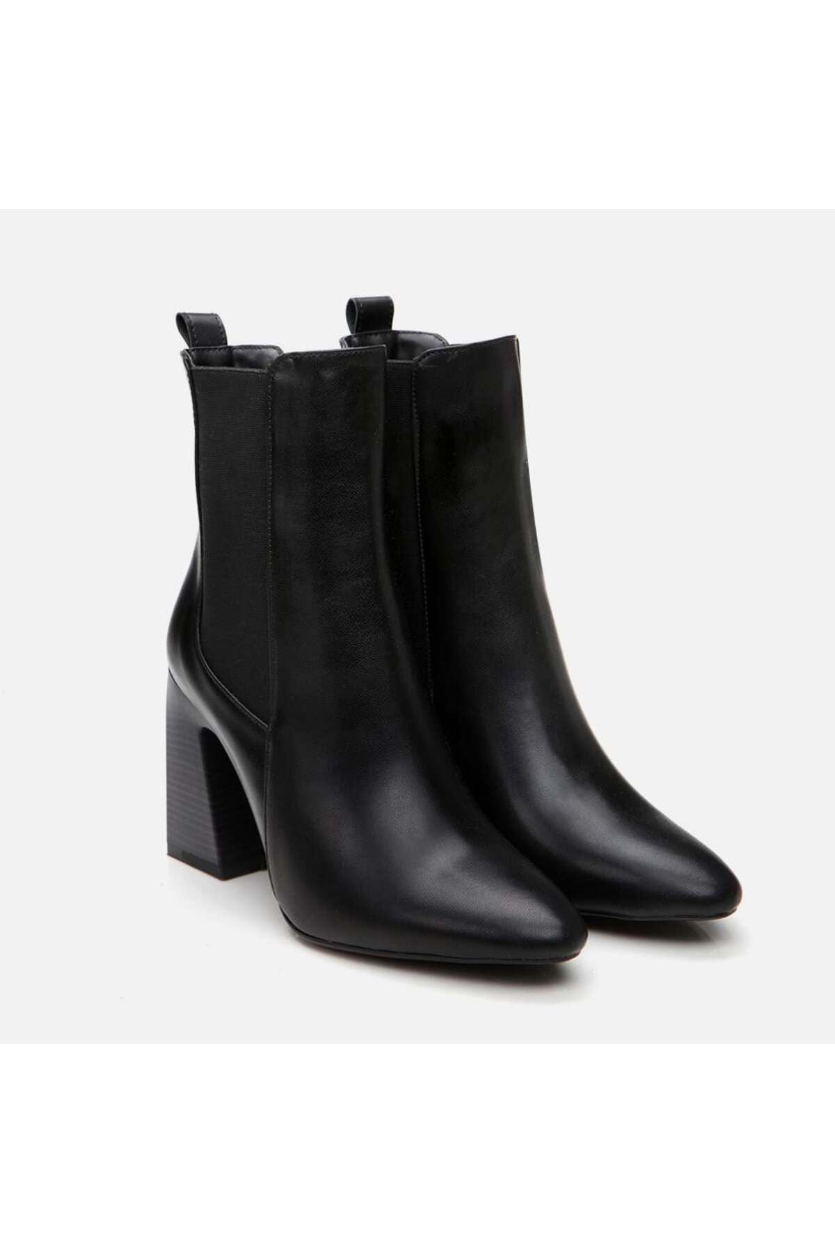 Black Women's Heeled Boots