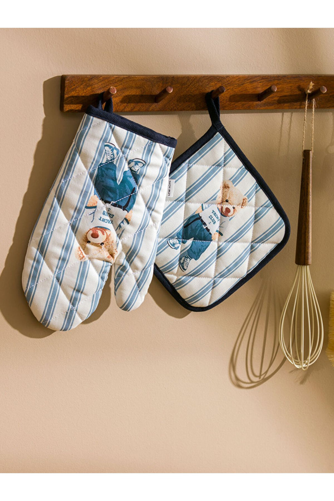 Mixed Bear Teddy Printed Oven Glove and Handle