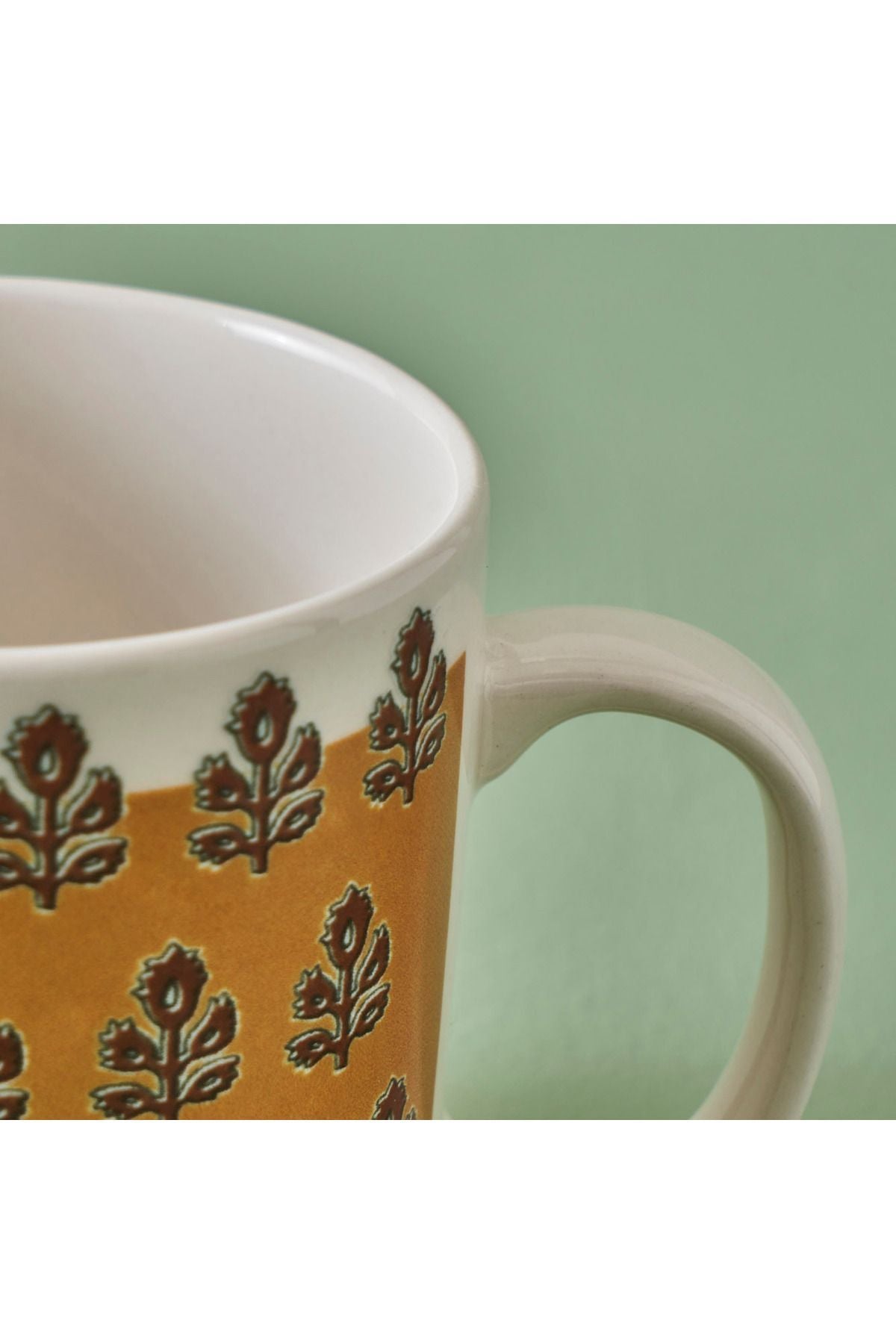 Indian Porcelain Mug (390 cc)