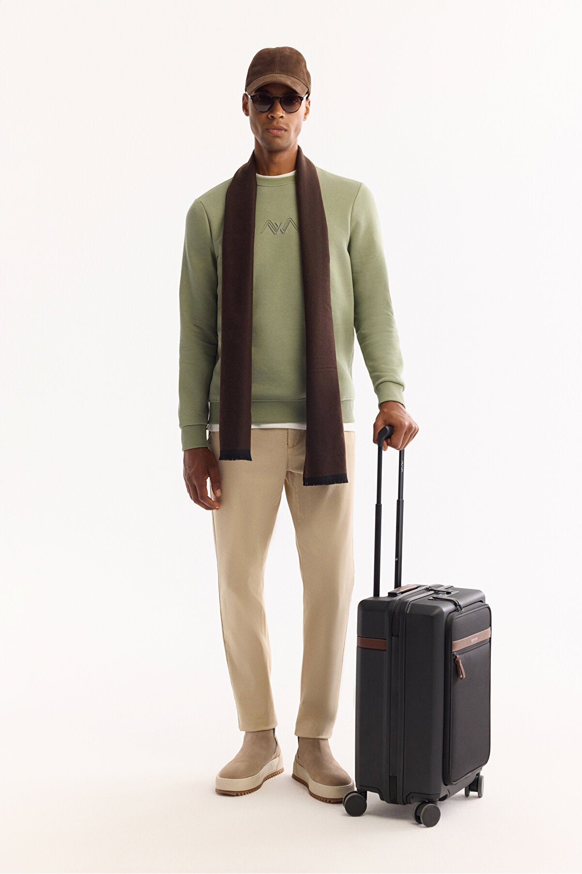 Erkek Yeşil Bisiklet Yaka Pamuklu Şardonlu Baskılı Regular Fit Sweatshirt B001033