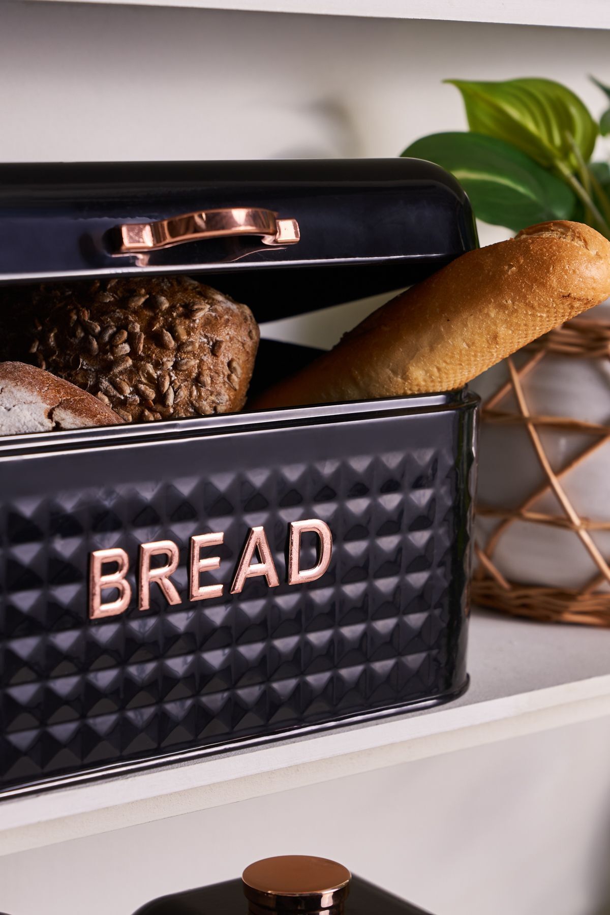 Diamond Carbon Steel Bread Box Storage Container Gift Black