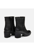 Black Women's Heeled Boots