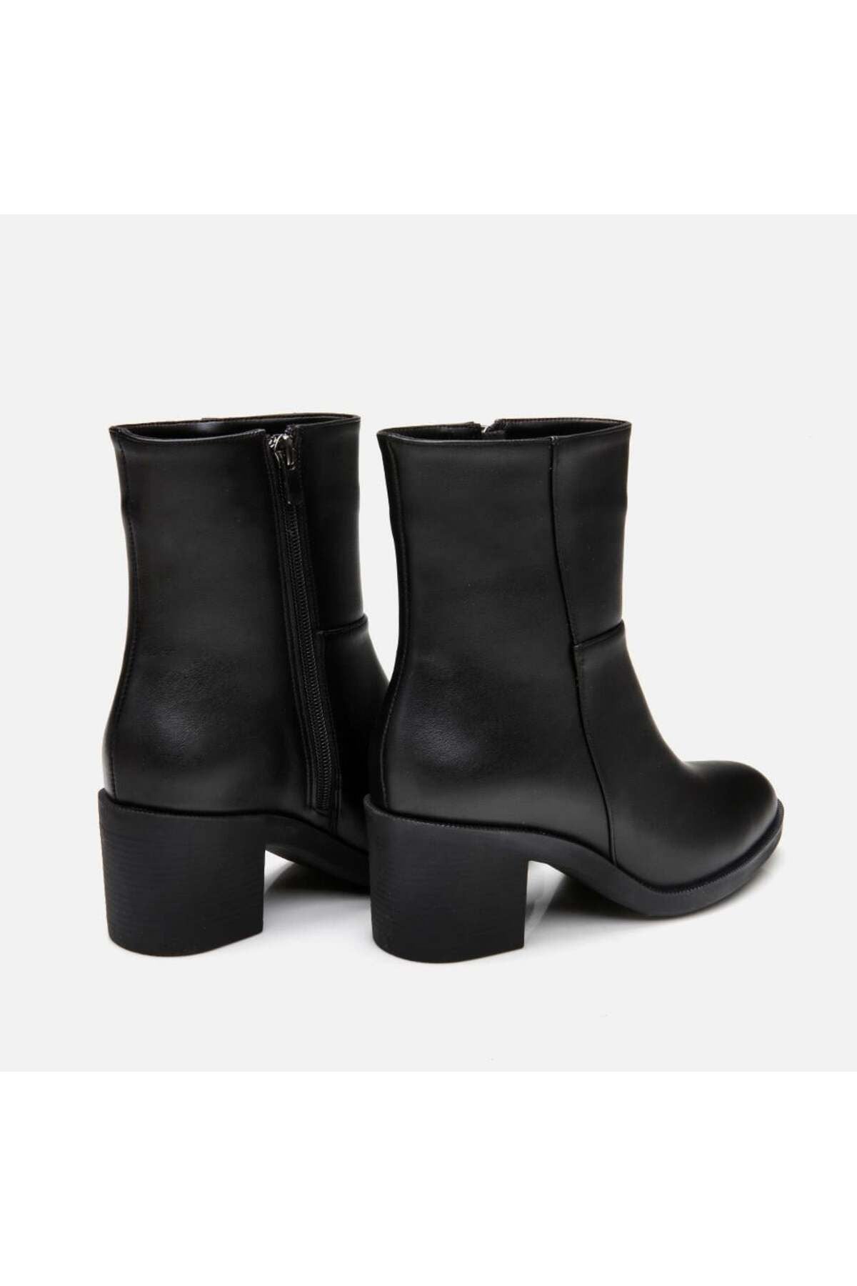 Black Women's Heeled Boots