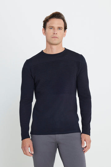 Men's Navy Blue Standard Fit Regular Fit Non-feather Crew Neck Knitwear Sweater